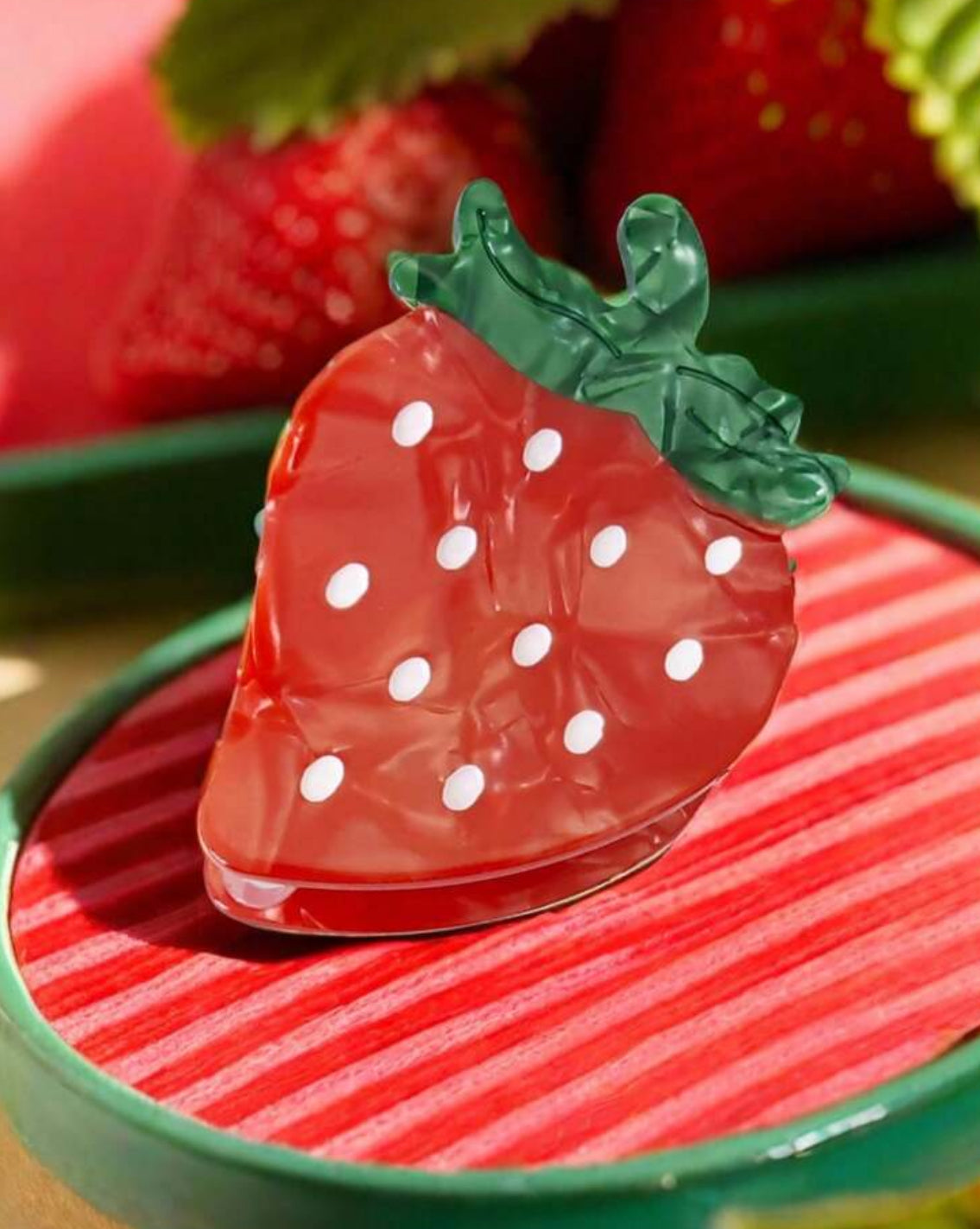 Strawberry Hair clips🍓