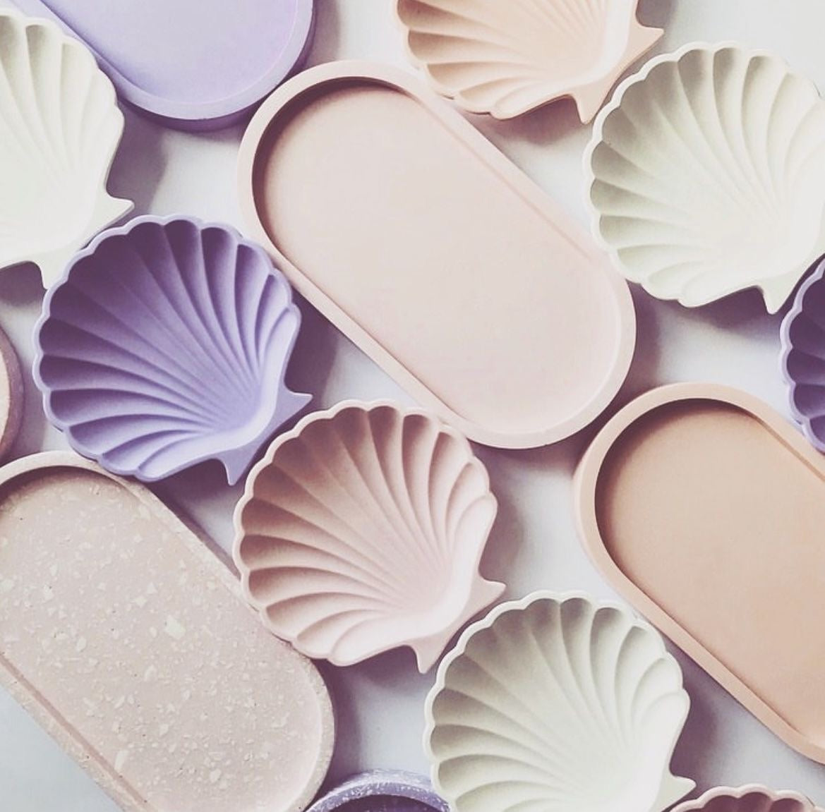 Handmade seashell jewelry tray