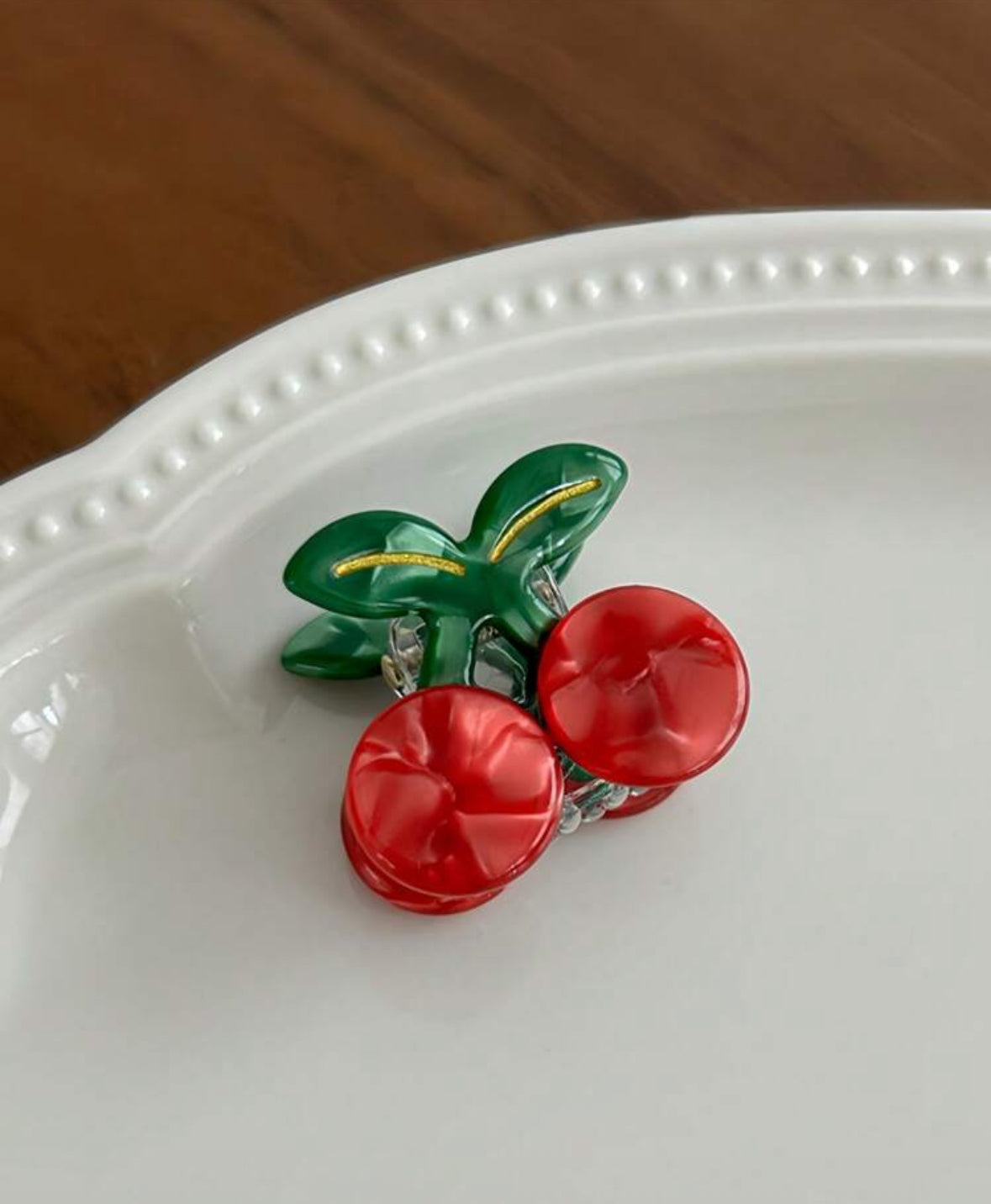 ๐ Cherry Hair clips