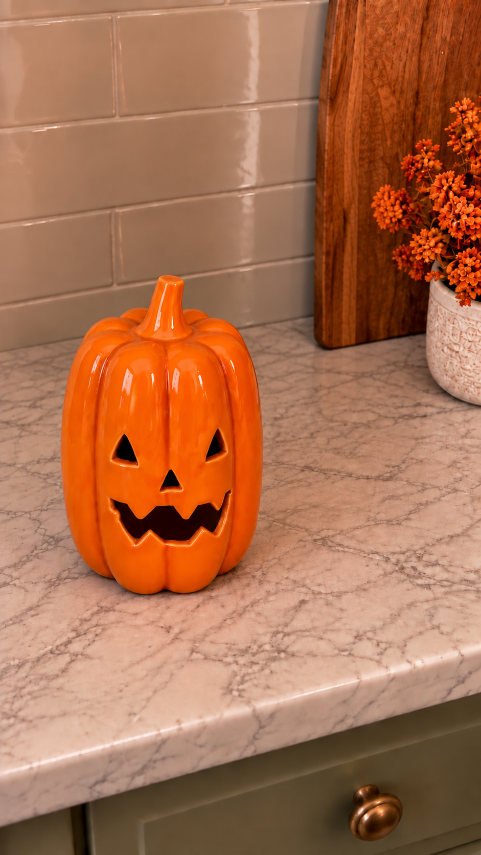 π The Halloween Glow Pumpkin