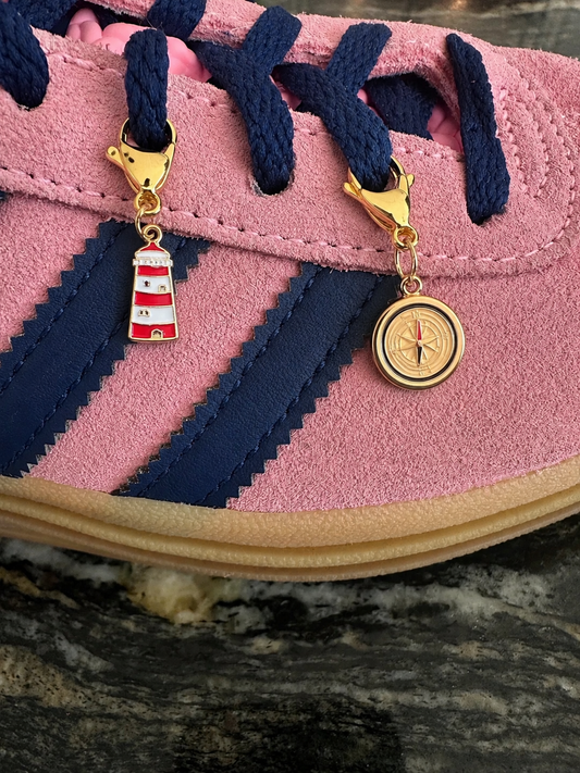 Clip-On Sneaker| Slippers Everything Charms