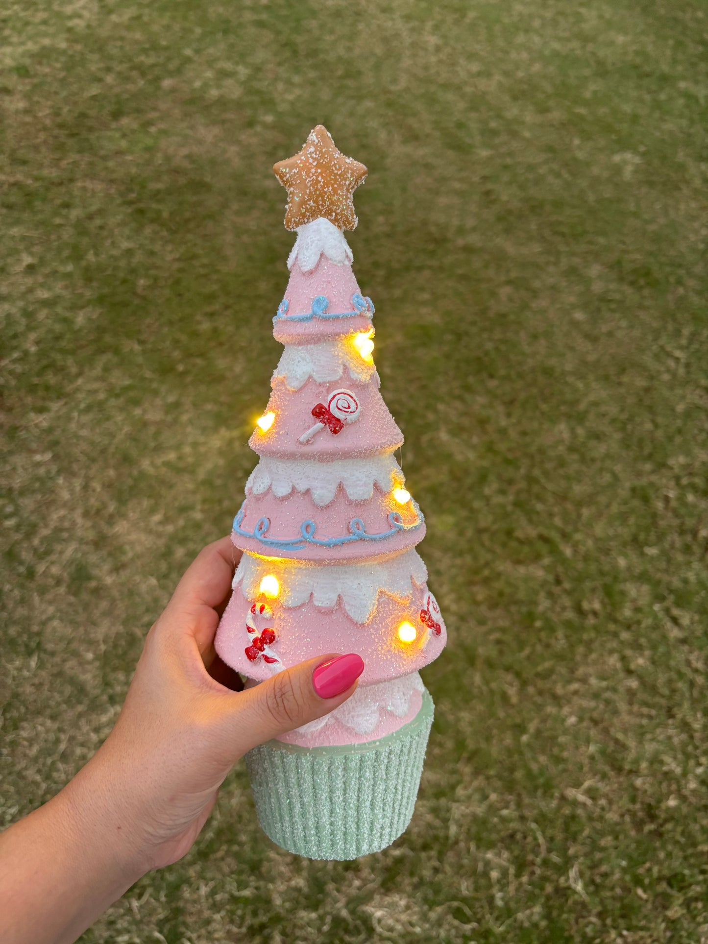 Cupcake Christmas tree