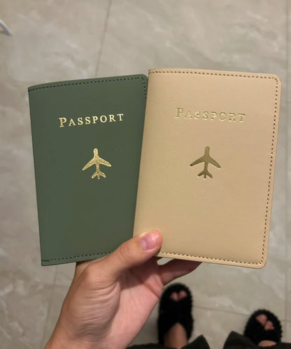 The minimalist Passport Cover