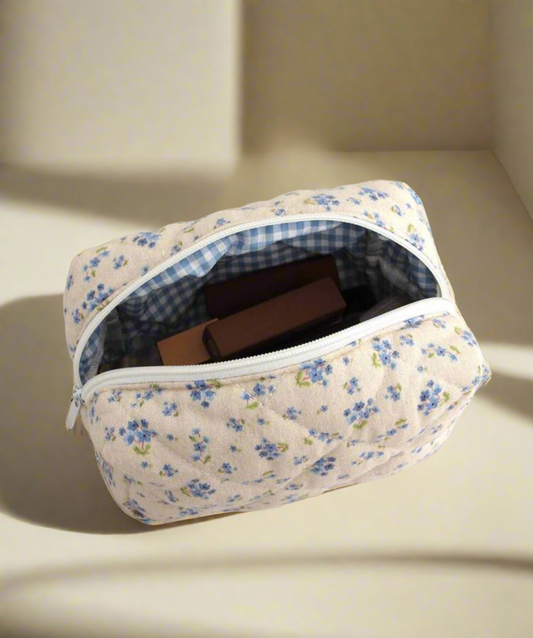 Daring~Darling Pouch