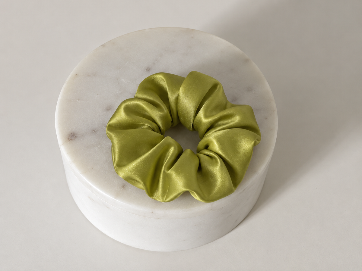Pistachio Satin Hair Bonnet& Scrunchie Set