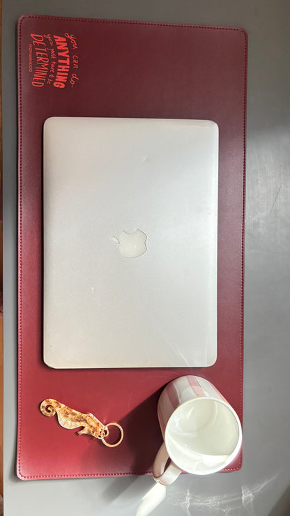 Focus aesthetic desk pad