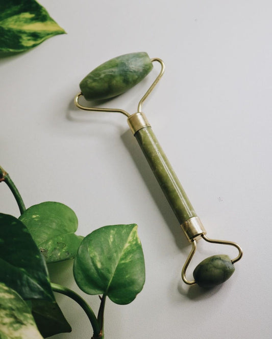 Jade roll