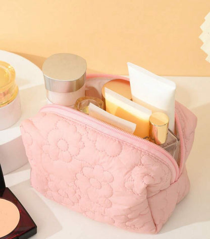 Blush pouch