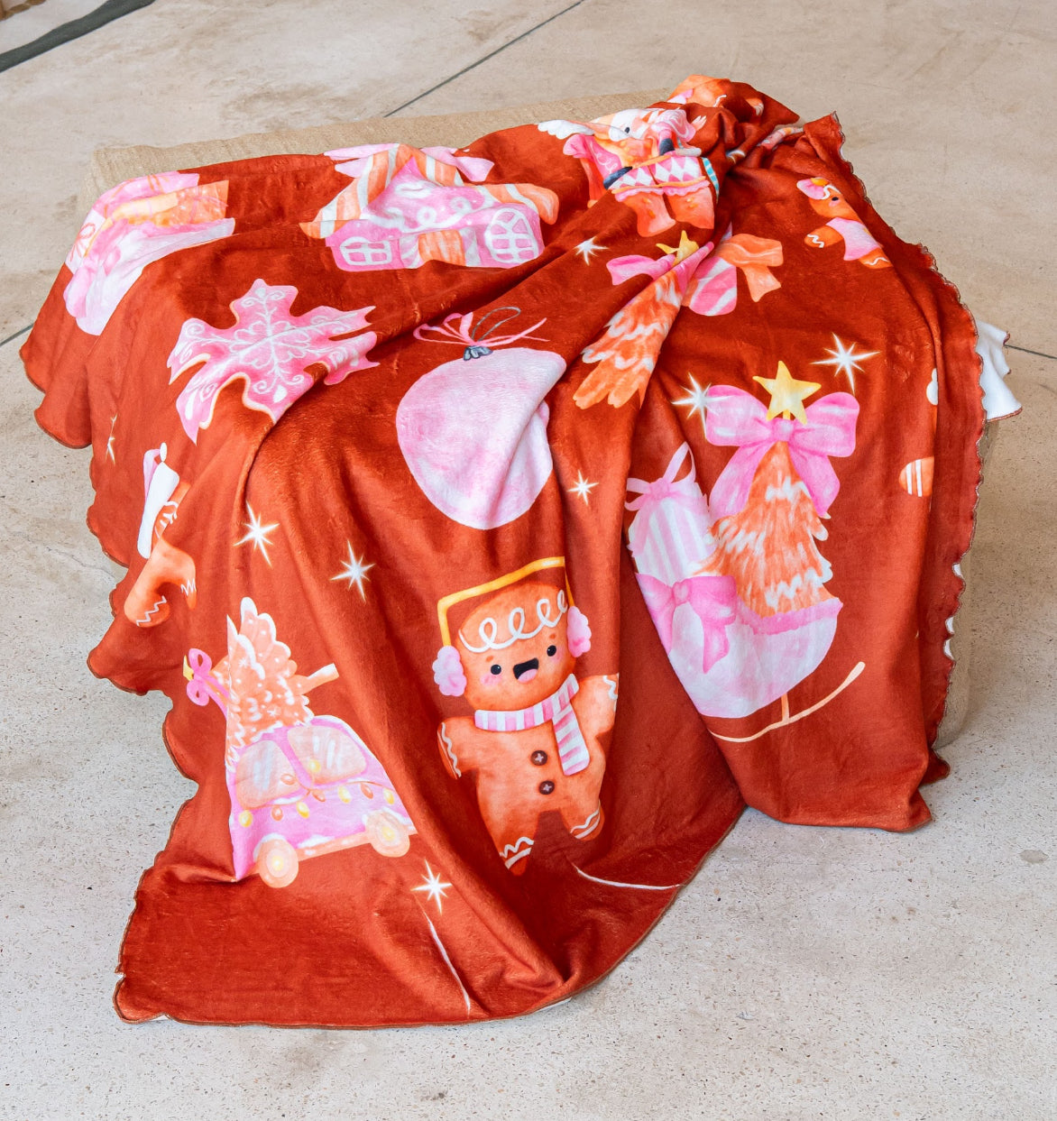 ⭐ Pink Christmas Gingerbread Cozy Blanket