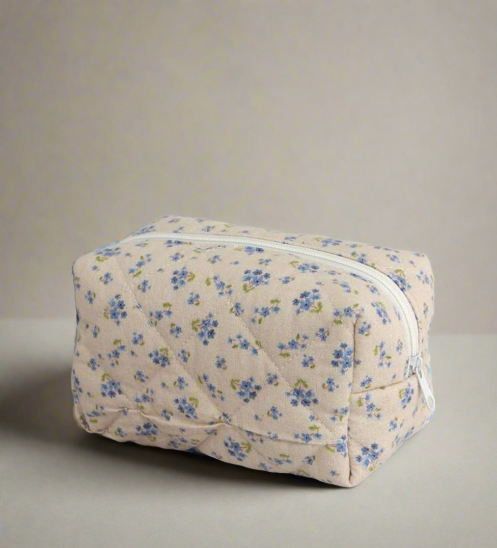 Daring~Darling Pouch