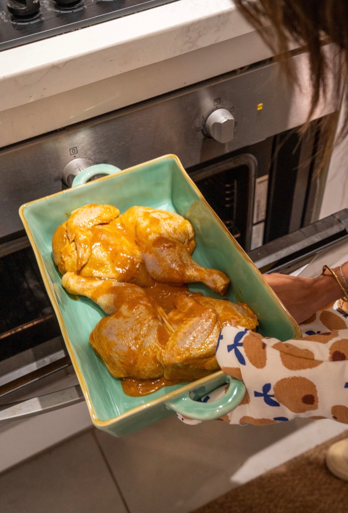 Oven-to-Table casserole dish