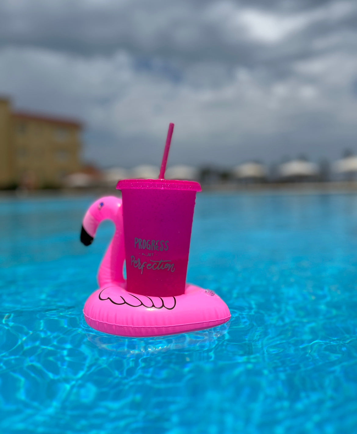 Flamingo cup holder