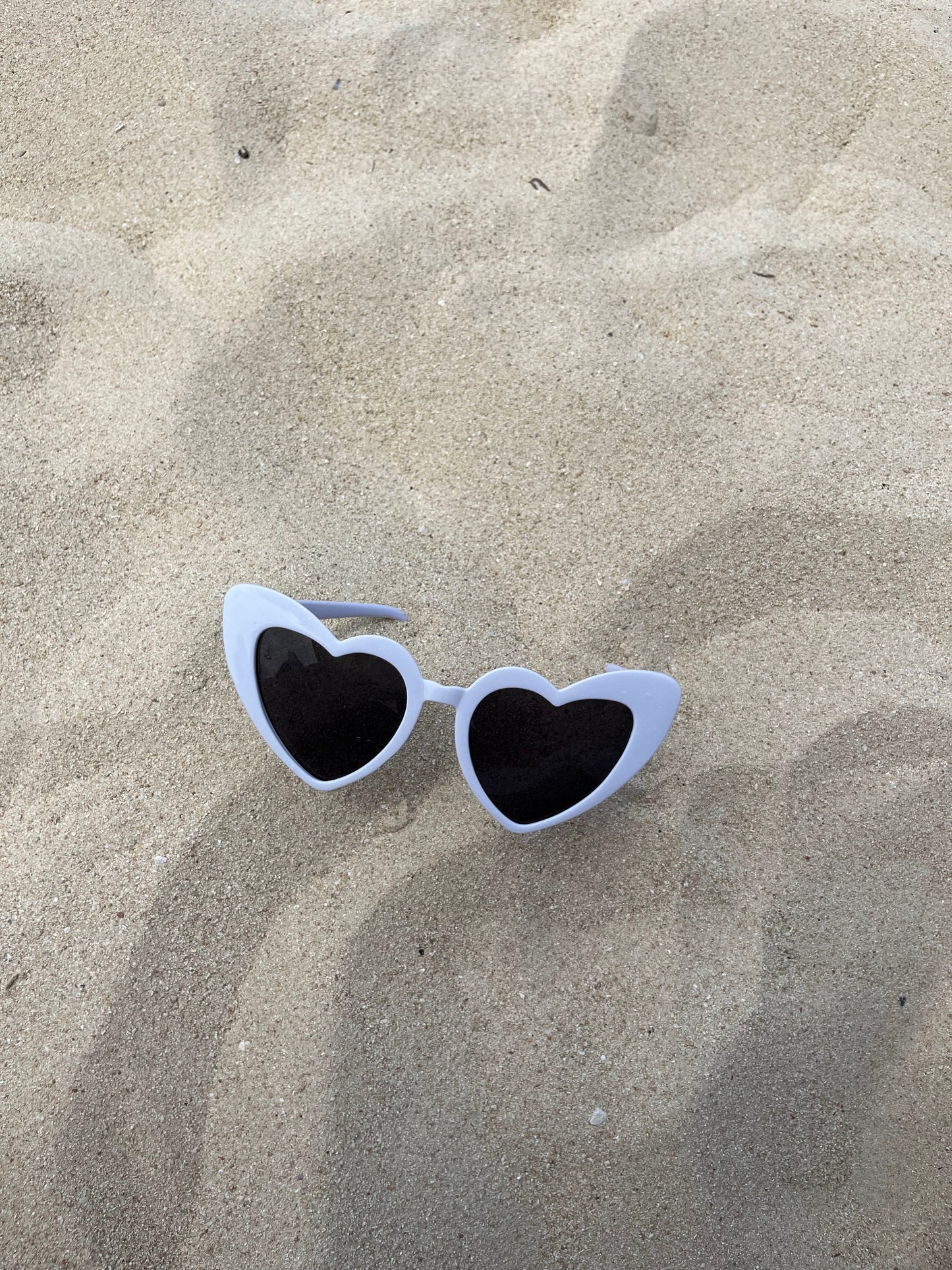 Heart sunglasses✨