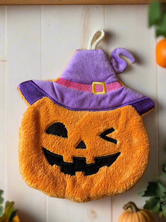 Magical Pumpkin Towel 🪄
