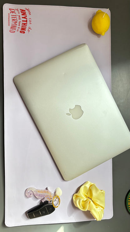 Focus aesthetic desk pad